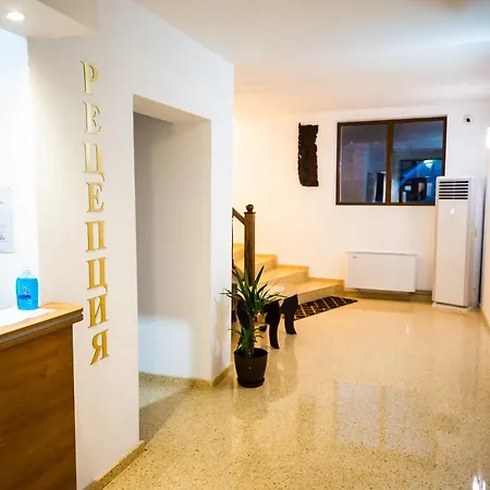 ホテル семеен петров Poroishte