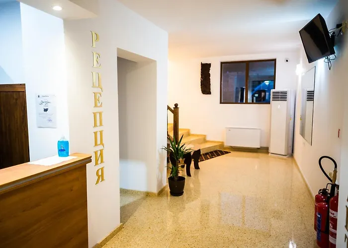 ホテル семеен петров Poroishte